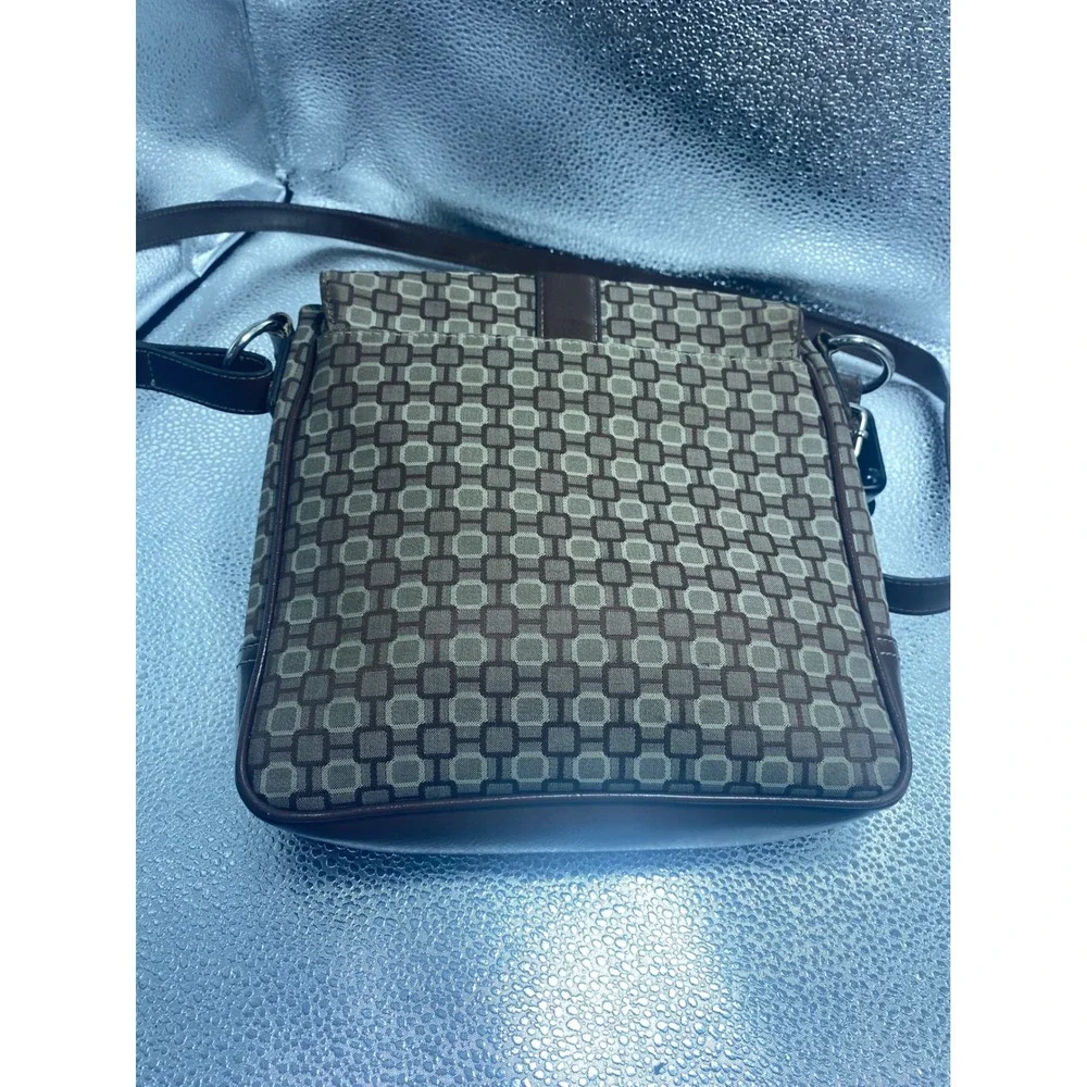Vintage Geometric Link Print Crossbody Bag Brown Tan Faux Leather Buckle Flap